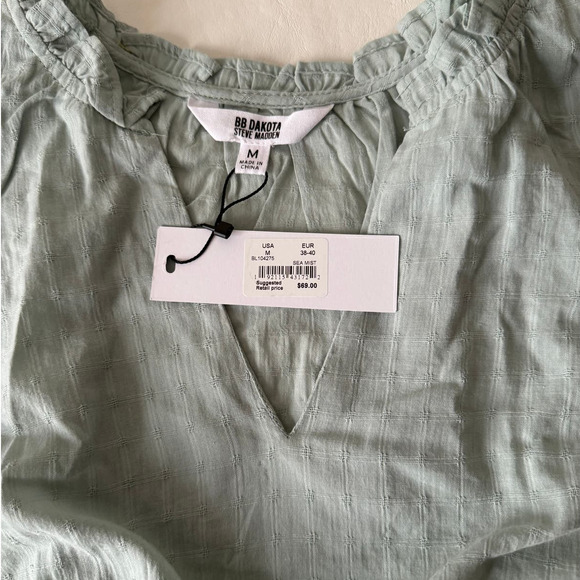 BB Dakota by Steve Madden Are You Frill Top in Sea Mist Size M - Picture 6 of 10